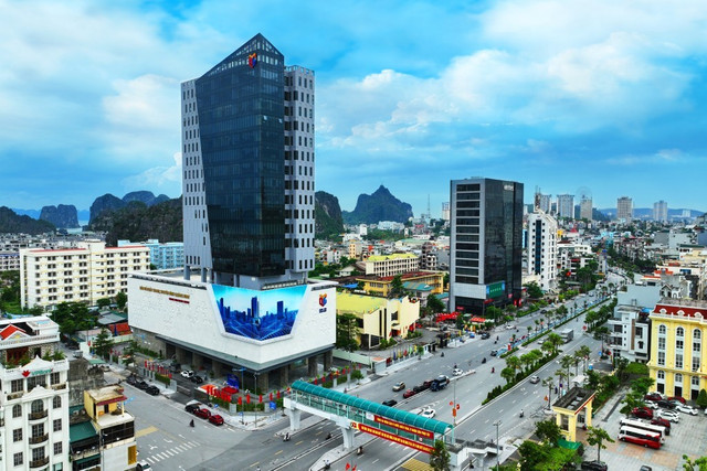 2396674-dji-0449-20111318.jpg