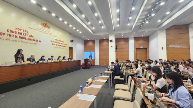 c821e565818936d76f98.jpg