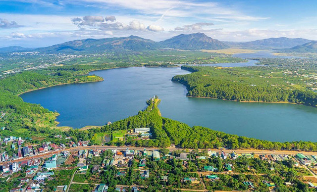 34-tinh-nao-rong-nhat-viet-nam.jpg