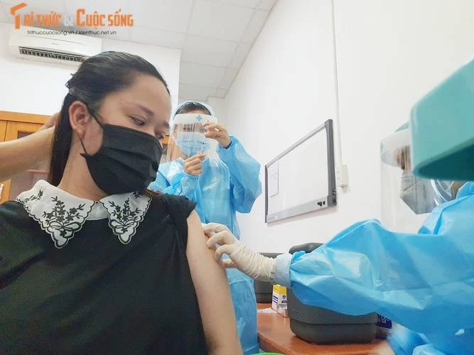 Hơn 500 thai phụ trên 13 tuần ở Hà Nội được tiêm Pfizer