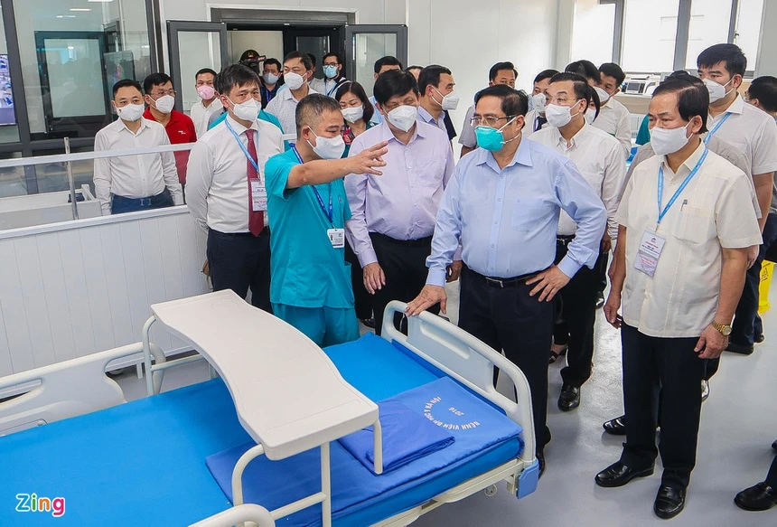 Khánh thành bệnh viện chuyên điều trị bệnh nhân COVID-19 nặng ở Hà Nội