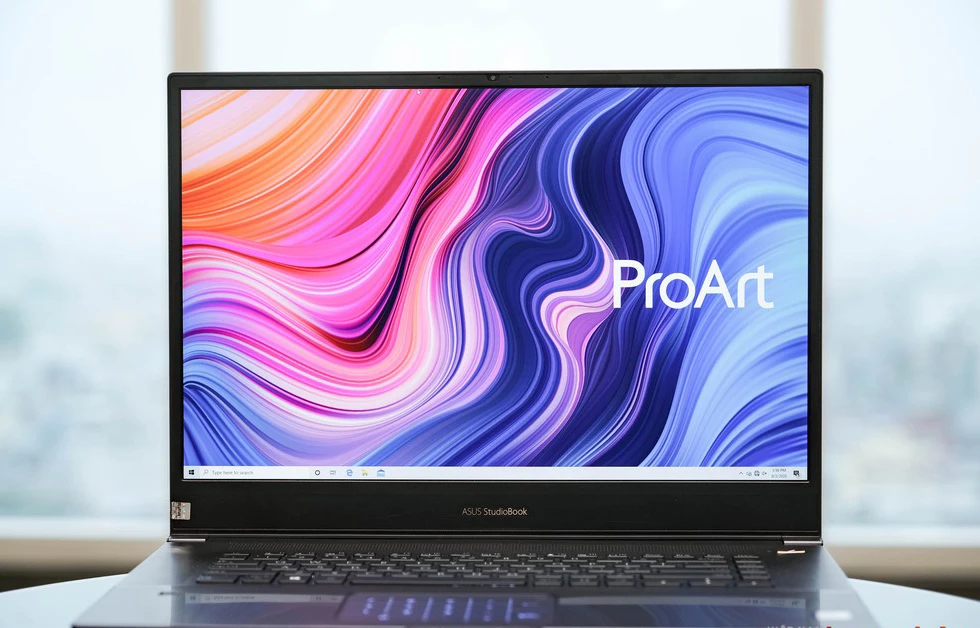 "Mở máy" laptop chuyên đồ hoạ hạng nặng ProArt StudioBook Pro W700
