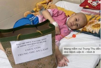 Mang niềm vui Trung Thu đến với những em nhỏ Bệnh viện K