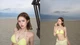 Xoài Non "đốt mắt" người hâm mộ với bikini vàng rực rỡ tại bãi biển