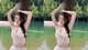 "Cô giáo hot girl" nổi tiếng nhất cõi mạng khoe dáng nuột nà