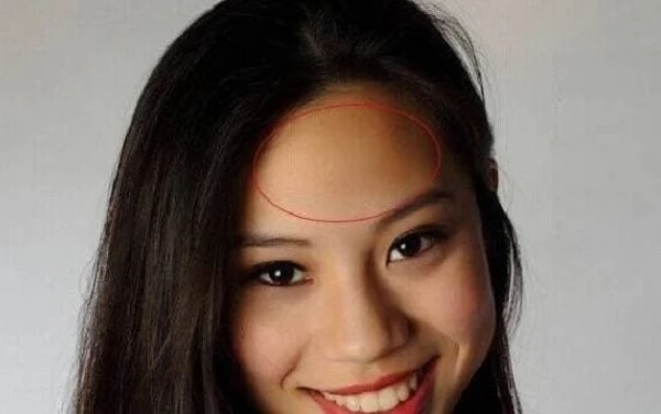 Phụ nữ có 3 tướng mặt này không phải dạng vừa 