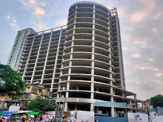 Khách sạn Westin Hà Nội “trơ khung” cả thập kỷ giữa trung tâm Thủ đô