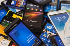 Hàng loạt tiệm sửa điện thoại ở Trung Quốc đóng cửa bất ngờ