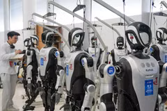 Robot Trung Quốc chỉ thông minh bằng trẻ 10 tuổi?