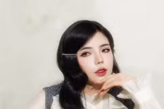 Nữ MC Esports nháy mắt nũng nịu khiến fan nam “đổ gục” 