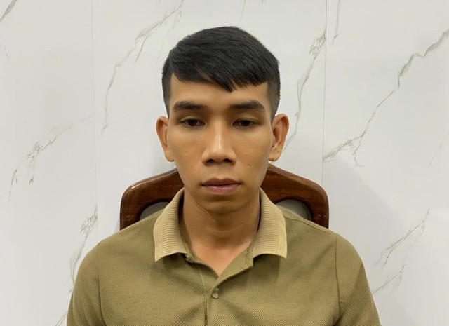 Đối tượng Phan Văn Quyến tại cơ quan Công an. trom-cap-2.jpg