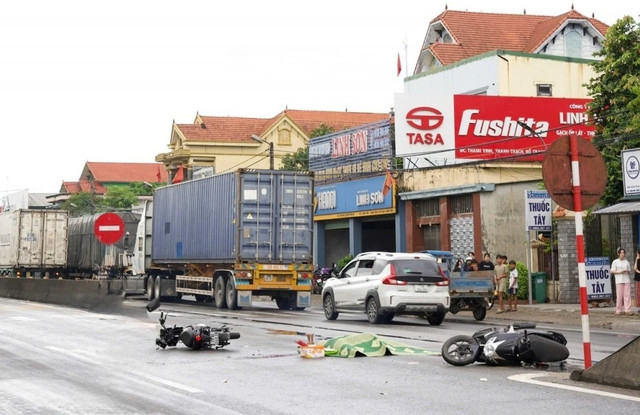 Hiện trường vụ tai nạn. Ảnh: Thanh Hiếu. gh.jpg