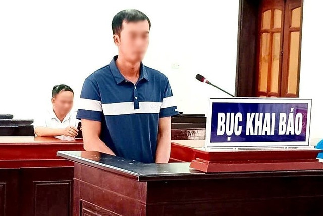Dư Hồng Thắng tại phiên toà. Ảnh: Anh Bắc. tai-xe-gay-tai-nan-1.jpg