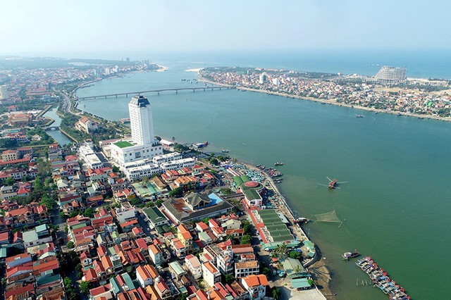 Một góc TP Đồng Hới (Quảng Bình) nhìn từ trên cao. images674664-dji-0314-copy.jpg