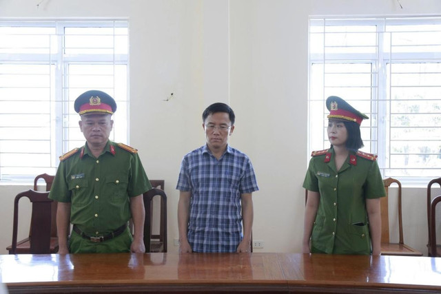 Ông Nguyễn Văn Hưng tại cơ quan Công an. 6847b5d6a32d1.jpg