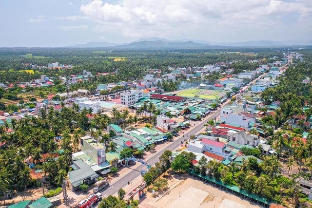 Ảnh minh hoạ. bieu-trung-thi-xa-hoai-nhon-binh-dinh.jpg