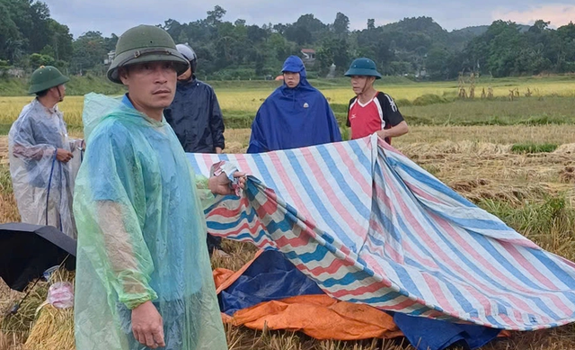 Hiện trường vụ việc. z6629797898175f1c2dd1cc01cfce7d0ce1f1fd9c37213-17479657915501201304818.png