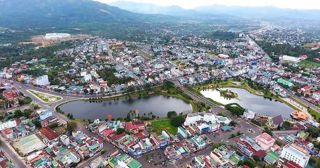 TP Bảo Lộc (Lâm Đồng) nhìn từ trên cao. bl.jpg