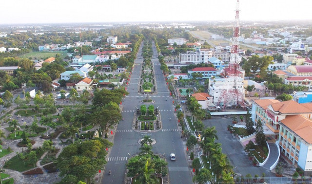 Một góc thị xã Kiến Tường (Long An). long-an-thi-xa-kien-tuong-han-hoan-don-nhan-danh-hieu-do-thi-loai-iii-65104a456205c.jpg