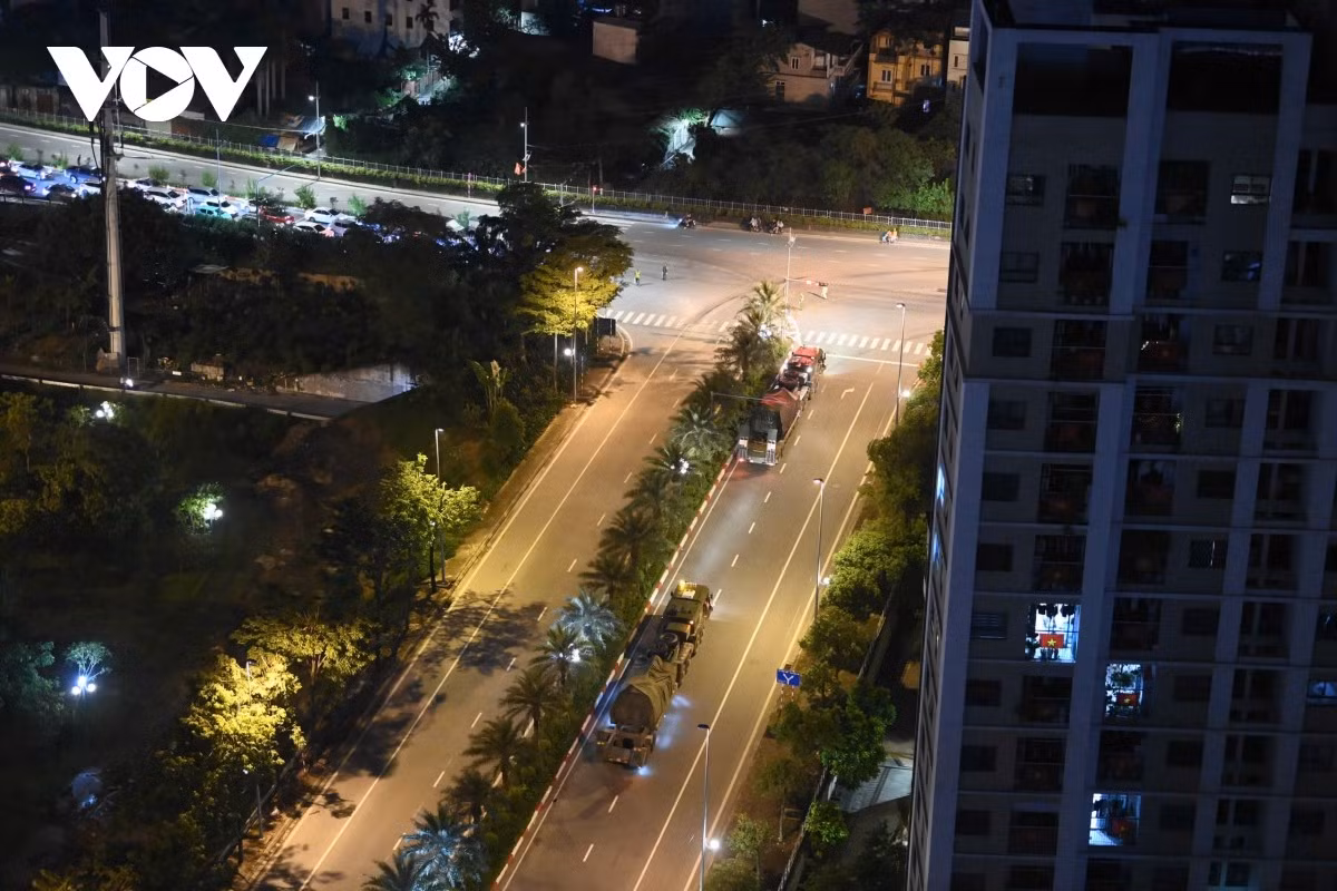 Hà Nội thời tiết mát mẻ, trời không mưa.