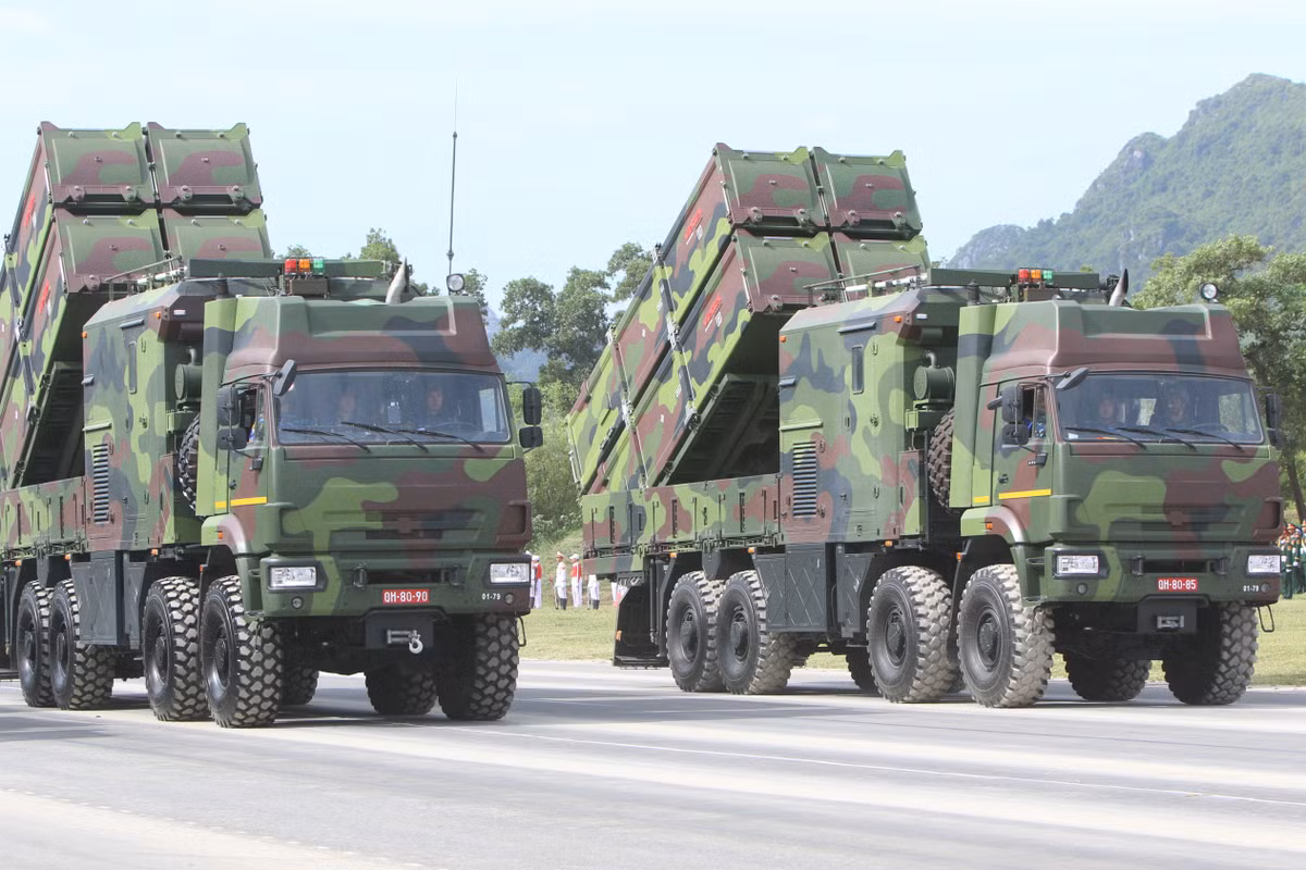Hệ thống tên lửa Trường Sơn do Tập Đoàn Công Nghiệp - Viễn Thông Quân Đội (Viettel) nghiên cứu, sản xuất.