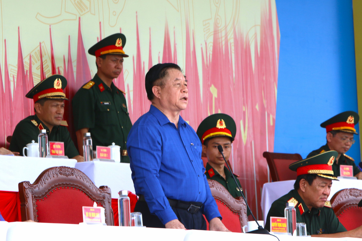 View - Xuất hiện khối xe đặc chủng mới tại tổng hợp luyện diễu binh nhiệm vụ 80 | Báo Tri thức và Cuộc sống - TIN TỨC PHỔ BIẾN KIẾN THỨC 24H