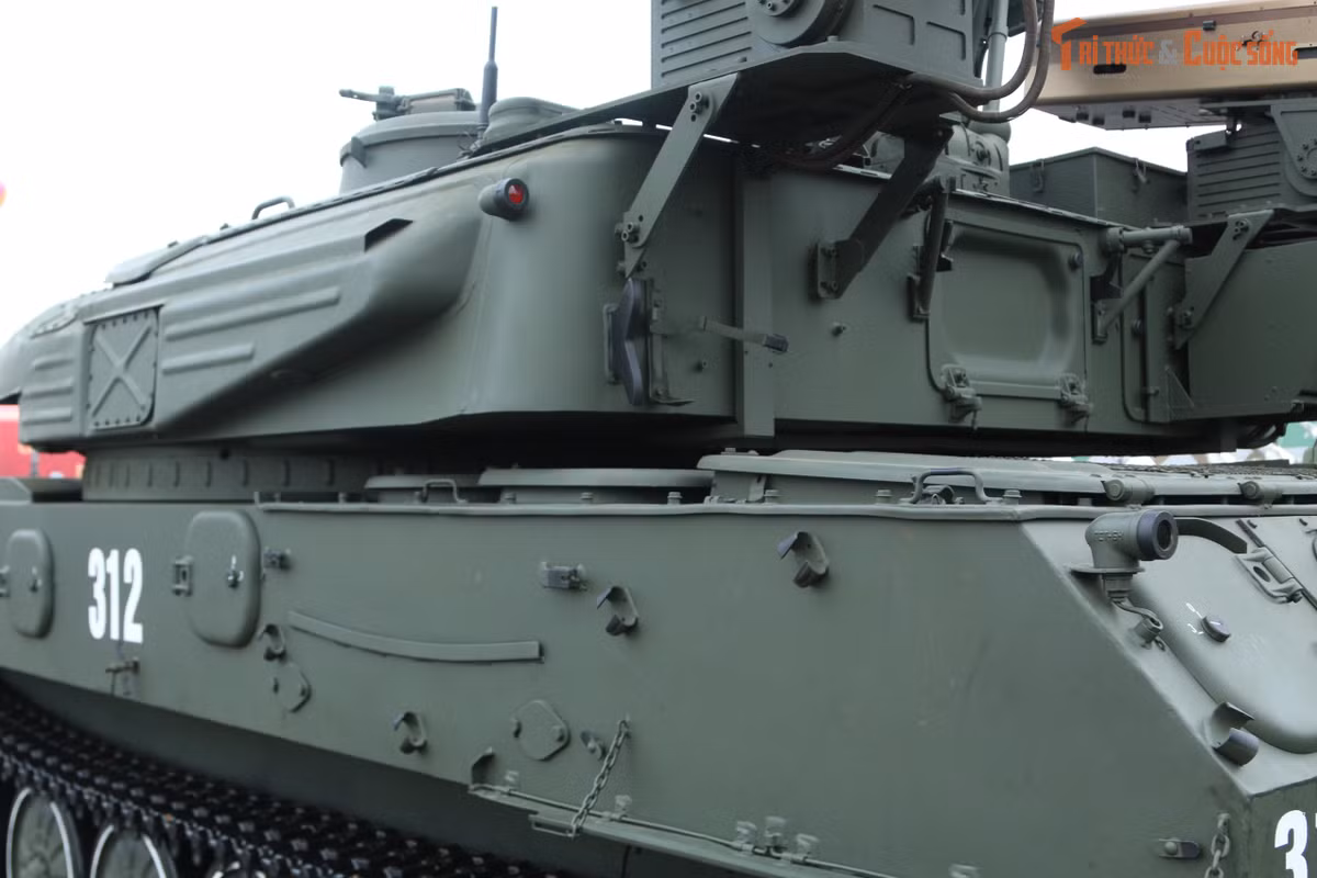 Hiện nay, kíp chiến đấu ZSU23-4 tại Quân chủng Phòng không-Không quân đã được huấn luyện sử dụng tổ hợp ZSU23-4 cải tiến chỉ trong thời gian 4 tuần và đã thực hành bắn đạn thật an toàn, đạt kết quả cao.