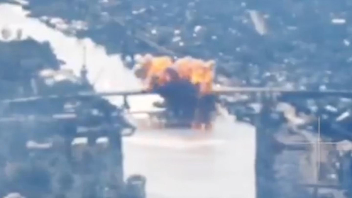 CNN ngày 6/8 nêu giả thuyết Nga có thể tấn công sang bờ tây sông Dnipro trong những tuần tới. "Áp lực nhằm tách Korabel khỏi phần còn lại của thành phố Kherson làm dấy lên lo ngại Nga có thể tìm cách oanh tạc khu vực, sau đó đổ quân lên vùng đất đã bị san phẳng", CNN đưa tin.