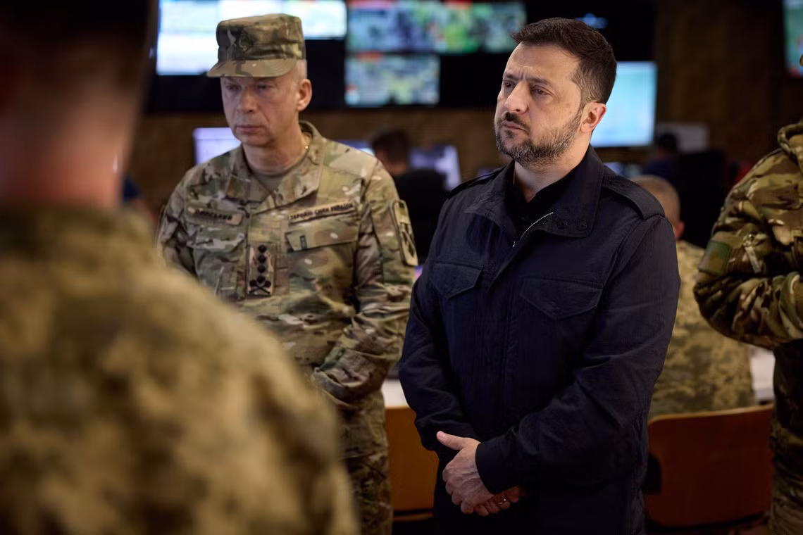 Ngay sau đó, Tổng thống Ukraine Volodymyr Zelensky đã đăng lên nền tảng mạng xã hội X, nồng nhiệt chúc mừng AFU về những chiến thắng quan trọng tại Pokrovsk, Dobropilya và Kupyansk. Ông cũng tiết lộ rằng, chỉ riêng tại khu vực Dobropilya, đã có hơn 3.000 quân Nga bị loại khỏi vòng chiến đấu.