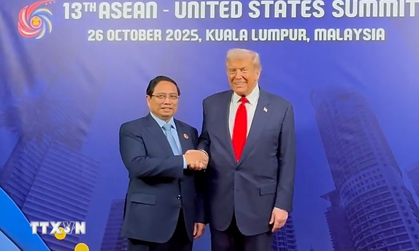 thu-tuong-pham-minh-chinh-donald-trump-tham-du-hoi-nghi-cap-cao-asean-hoa-ky-lan-thu-13-8365173-1.jpg
