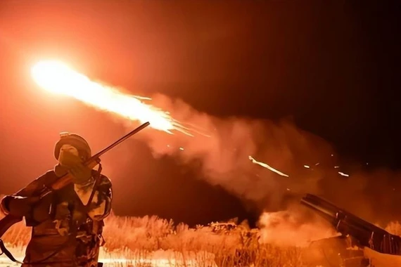 Giao tranh dữ dội ở bắc Pokrovsk, nhưng đâu mới là mặt trận chính?