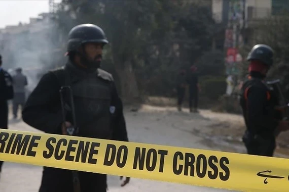 Xe cảnh sát bị phục kích ở Pakistan, 6 người thương vong