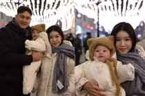 Bà xã Đặng Văn Lâm khoe khoảnh khắc gia đình hạnh phúc tại Nga