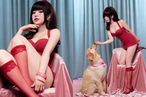 'Hot girl Hà thành' Lê Phương Anh gợi cảm tràn màn hình trong bộ ảnh mới