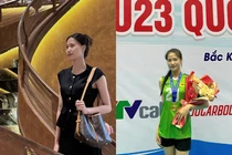 "Chân dài bóng chuyền" khiến fan say đắm với ảnh đời thường