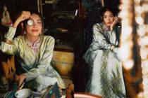 Thảo Nhi Lê diện áo dài đậm chất 'retro' lại không thiếu nét thời thượng