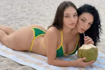 Sự thật về 'hot girl 2 đầu' nóng bỏng đình đám trên Instagram