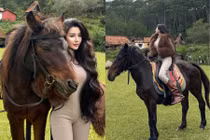 'Đệ nhất hot girl Sài thành' đăng ảnh đi cưỡi ngựa khoe dáng cực nét