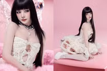 DJ Mie khiến fan khó rời mắt với giao diện nữ thần tình yêu