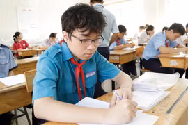 [VIDEO] Đề xuất bỏ thi lớp 10: Giảm áp lực hay mất công bằng?