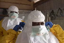 [VIDEO] Bộ Y tế cập nhật dấu hiệu nhận biết nhiễm Ebola, tỷ lệ tử vong tới 50%