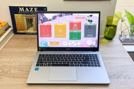 [VIDEO] Laptop lên ngôi: Máy tính để bàn dần mất chỗ?