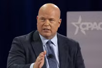 Vì sao Mỹ tạm dừng cung cấp vũ khí cho Ukraine?