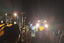 Lở đất ở Ấn Độ, 15 hành khách trên xe buýt thiệt mạng