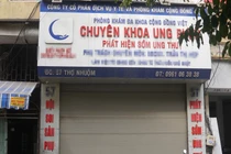 Loạt phòng khám quanh Bệnh viện Phụ sản Trung ương đóng cửa