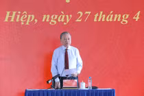 Tổng Bí thư, Chủ tịch nước Tô Lâm trò chuyện với công nhân, người lao động TPHCM