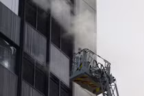 Toàn cảnh vụ cháy nhà cao tầng ở Seoul, hơn 110 người sơ tán