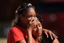 Vụ xả súng khiến 8 trẻ em thiệt mạng rúng động nước Mỹ