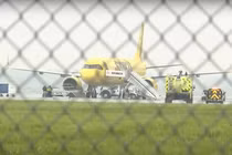 Lỡ chuyến, hành khách dọa máy bay có thể bị đánh bom