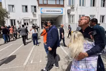 Thổ Nhĩ Kỳ rúng động vì 2 vụ xả súng trường học liên tiếp